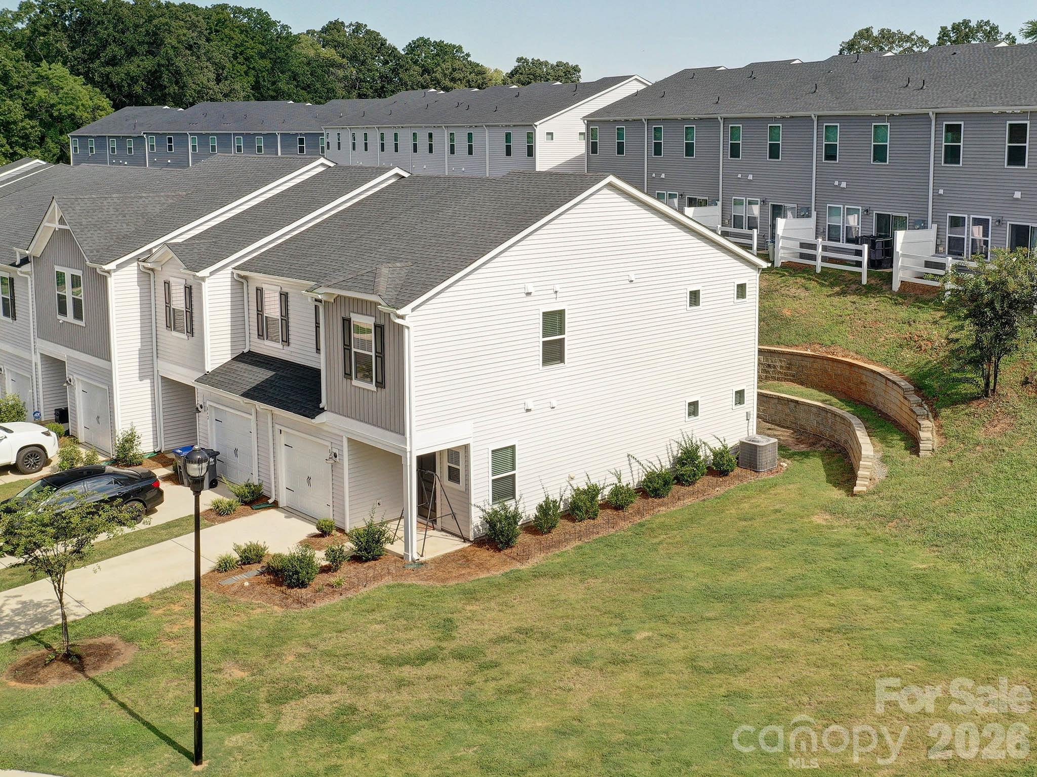 Townhouse at 840 Gerard Bay Drive, Fort Mill, photo 29 of 33
