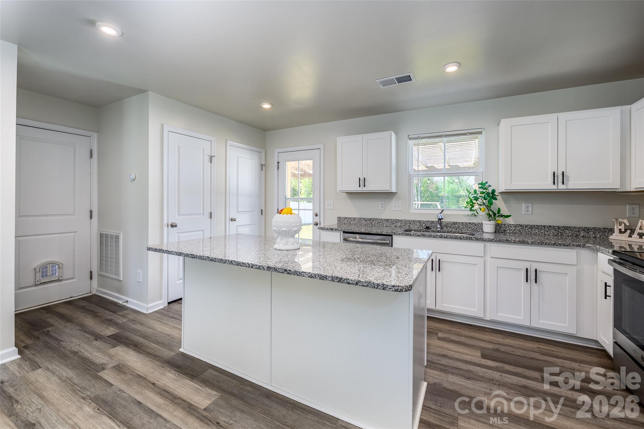 Single Family Residence at 117 Crownpiece Street, Troutman, photo 9 of 43