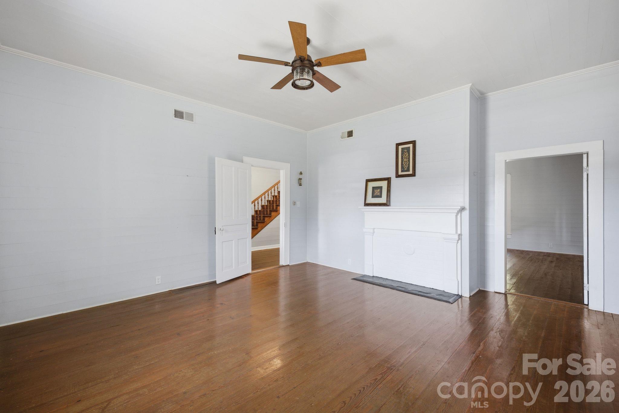 Sitting Room off the hallway and primary bedroom - 502 W Allenton Street, Mount Gilead