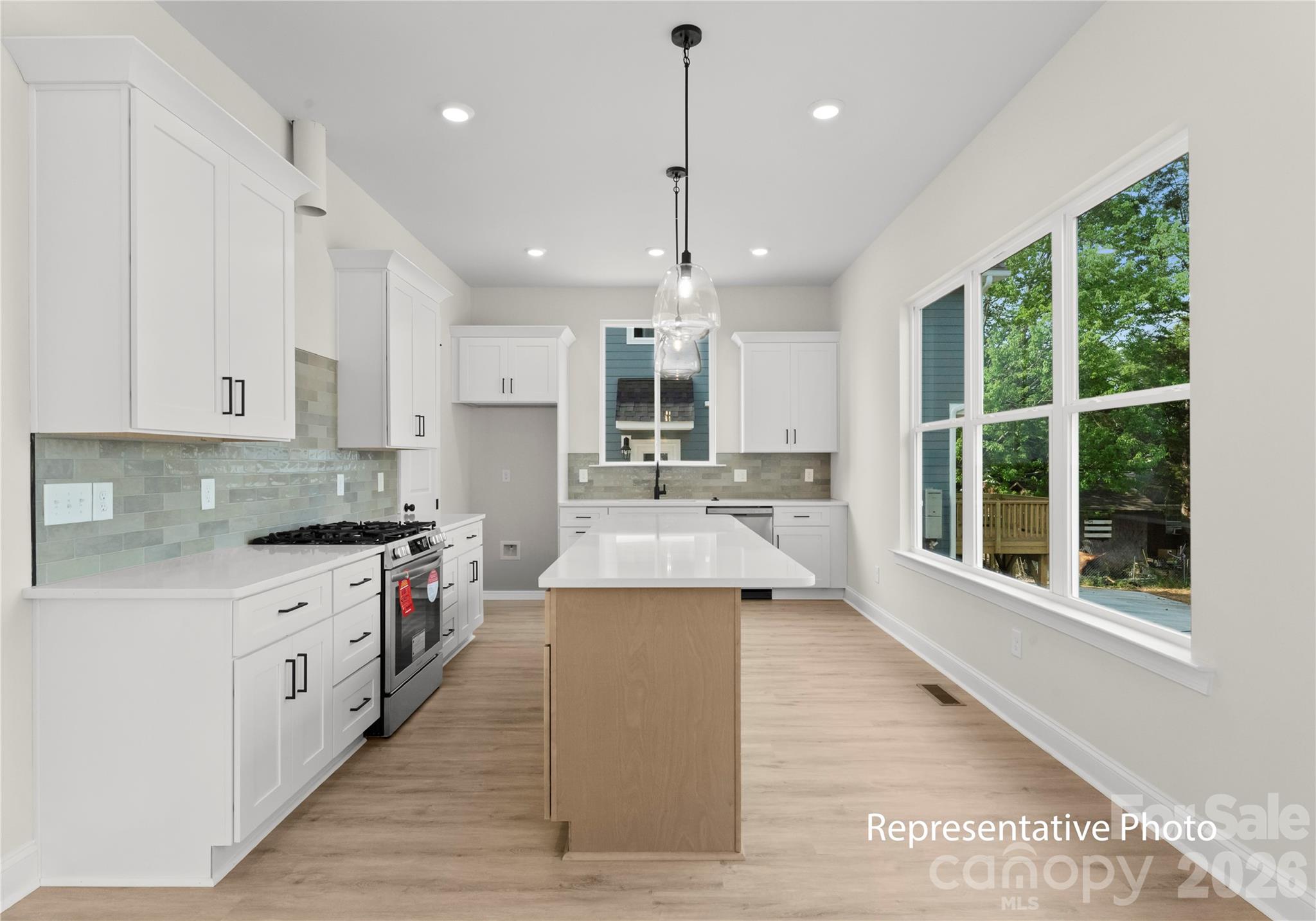 Single Family Residence at 708 Ann Drive, Belmont, photo 3 of 37
