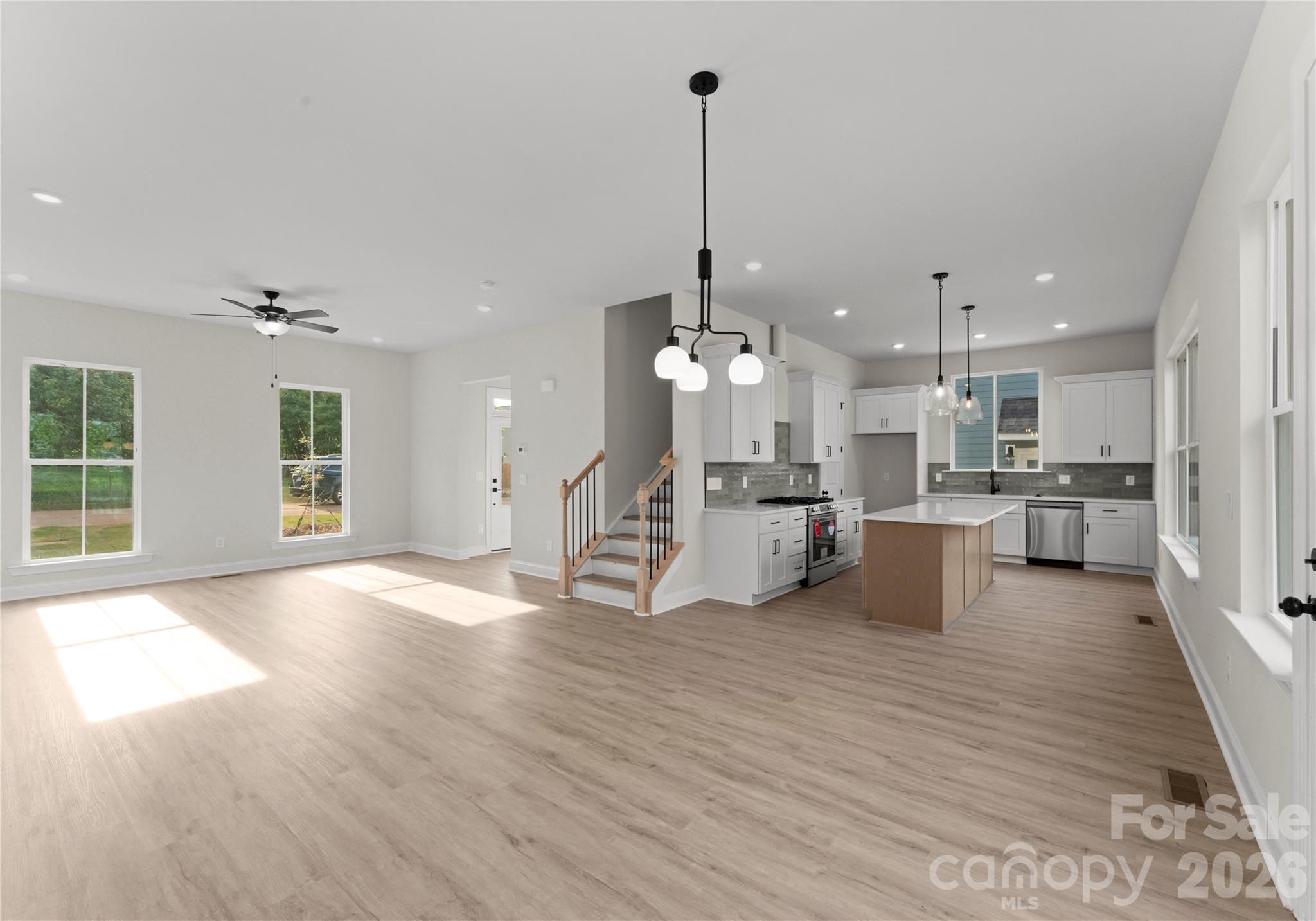 Single Family Residence at 708 Ann Drive, Belmont, photo 11 of 37