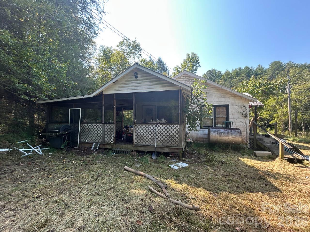 2635 Lower Gabriels Creek Road
