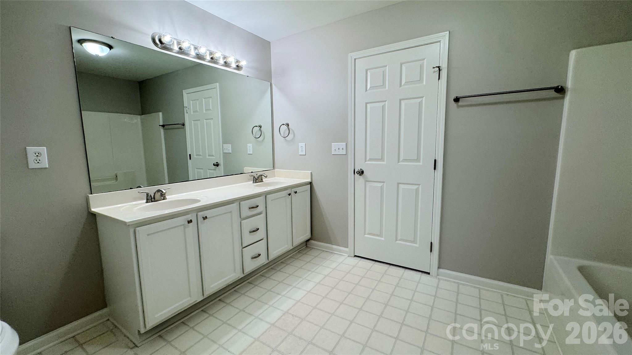 Single Family Residence at 13611 Toka Court, Huntersville, photo 21 of 29