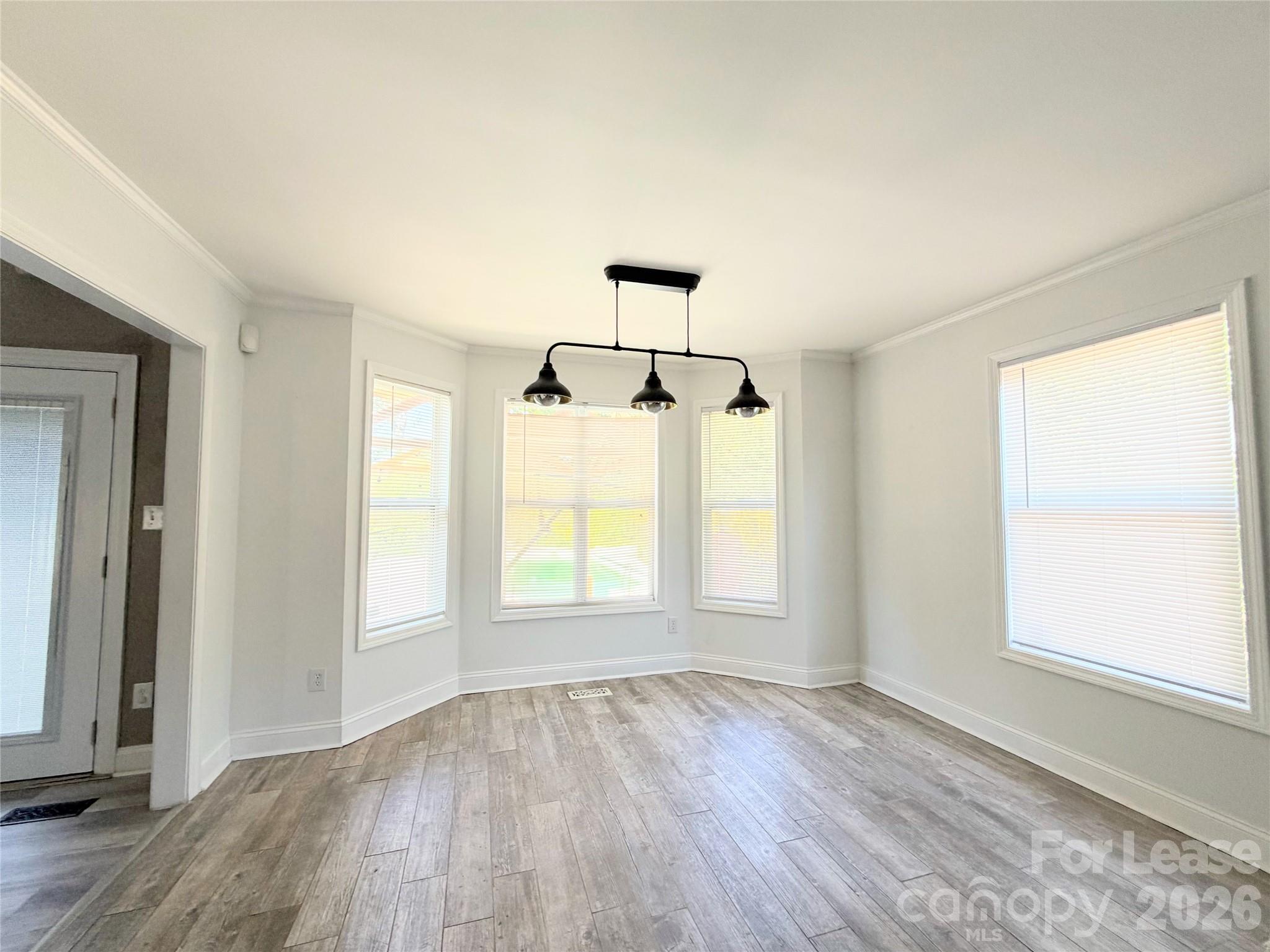 Single Family Residence at 212 Northchase Drive, Concord, photo 4 of 18