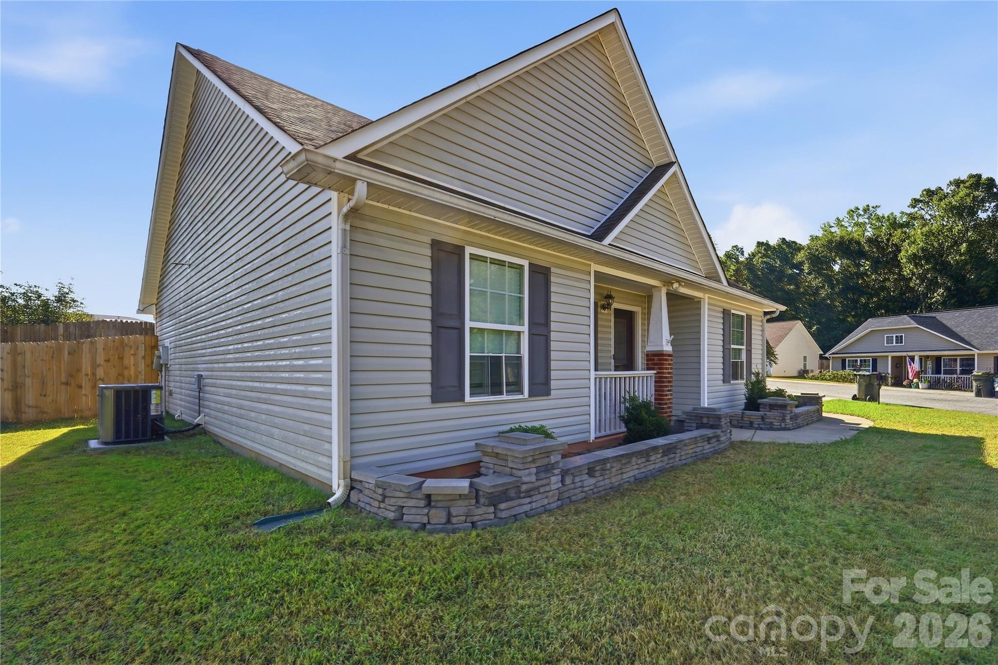 Single Family Residence at 4066 Thomas Sam Drive, Rock Hill, photo 9 of 34