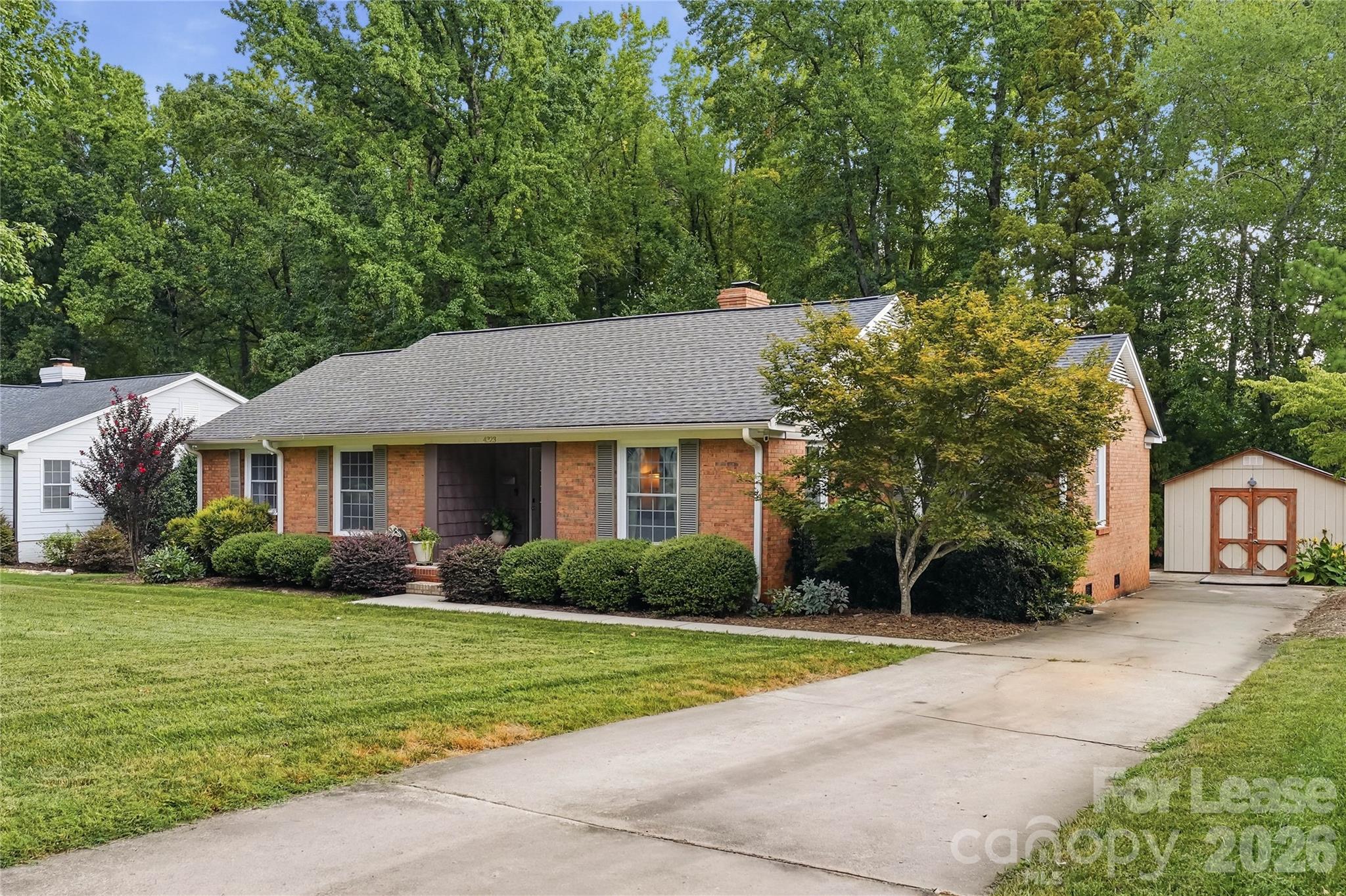 Single Family Residence at 4323 Emory Lane, Charlotte, photo 4 of 38