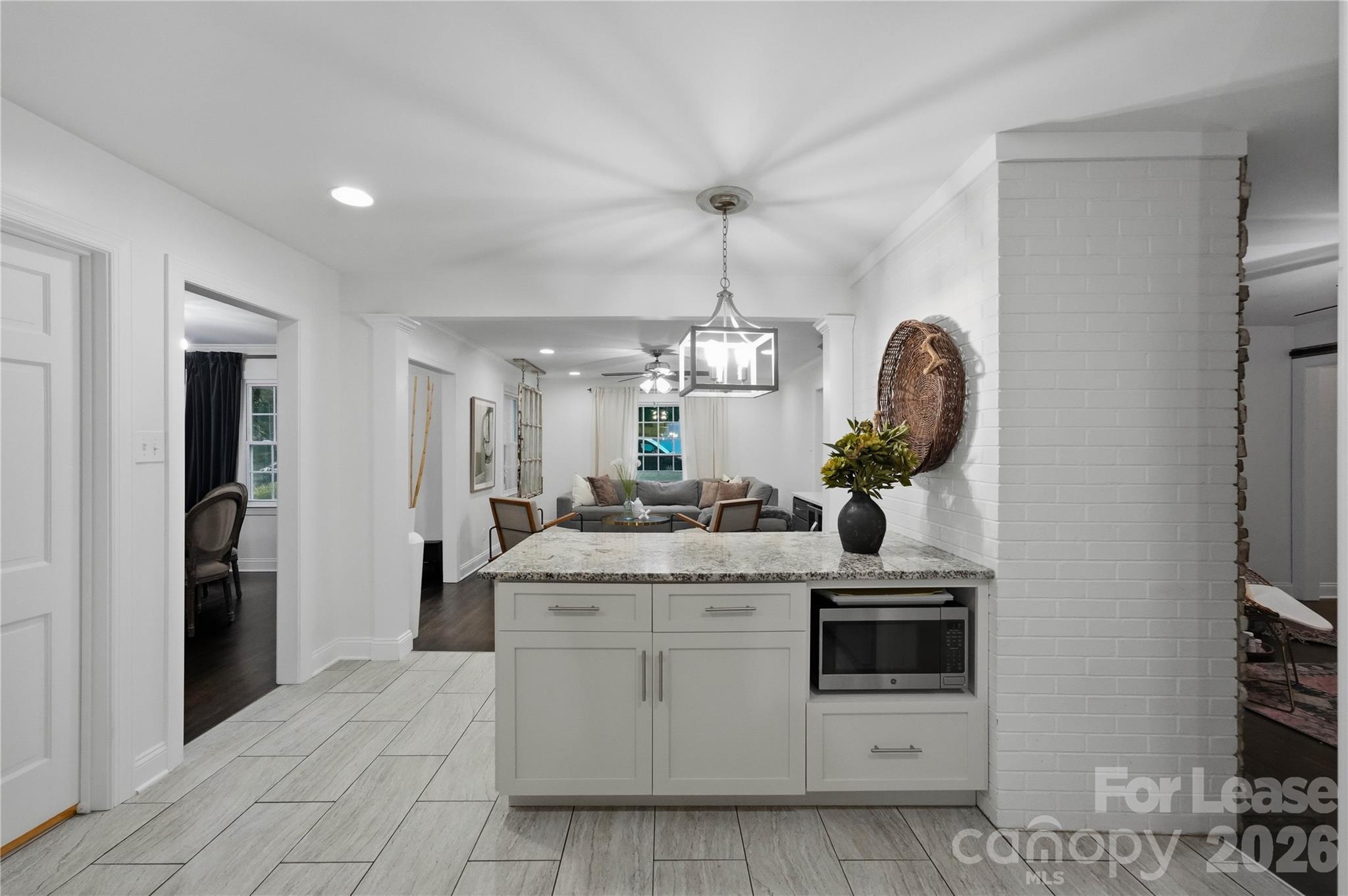 Single Family Residence at 4323 Emory Lane, Charlotte, photo 17 of 38