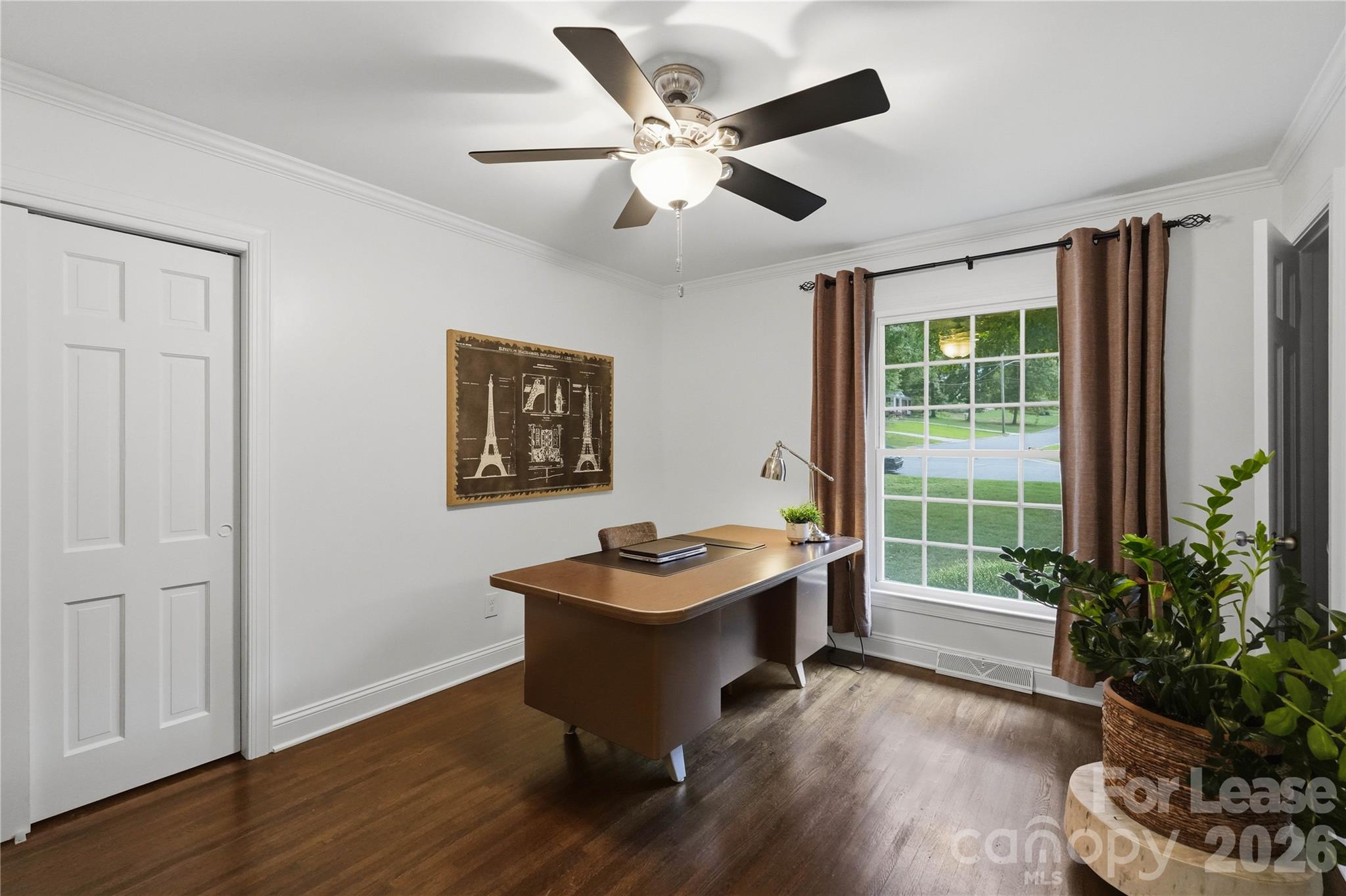 Single Family Residence at 4323 Emory Lane, Charlotte, photo 28 of 38