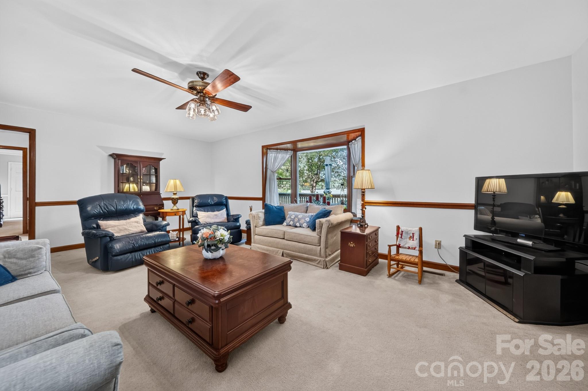 Single Family Residence at 310 Travis Lane, Salisbury, photo 10 of 41