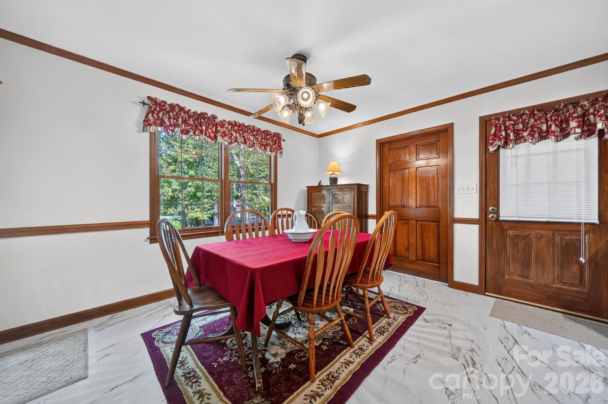 Single Family Residence at 310 Travis Lane, Salisbury, photo 11 of 41