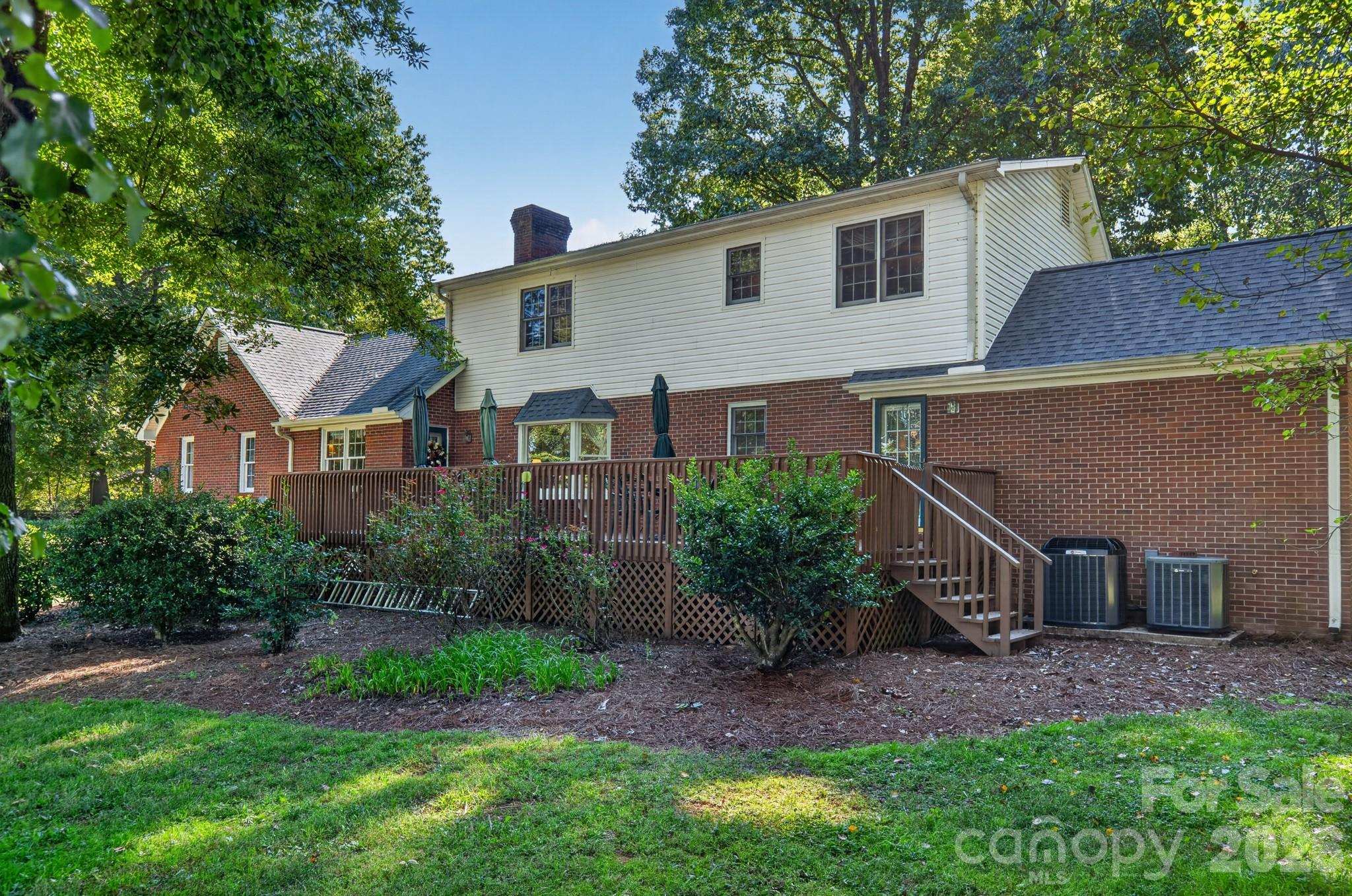 Single Family Residence at 310 Travis Lane, Salisbury, photo 28 of 41