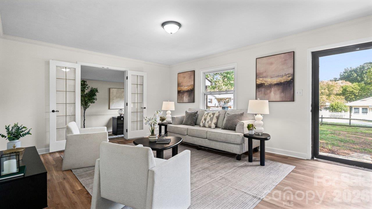 Single Family Residence at 78 Stonecrest Circle, Concord, photo 6 of 38