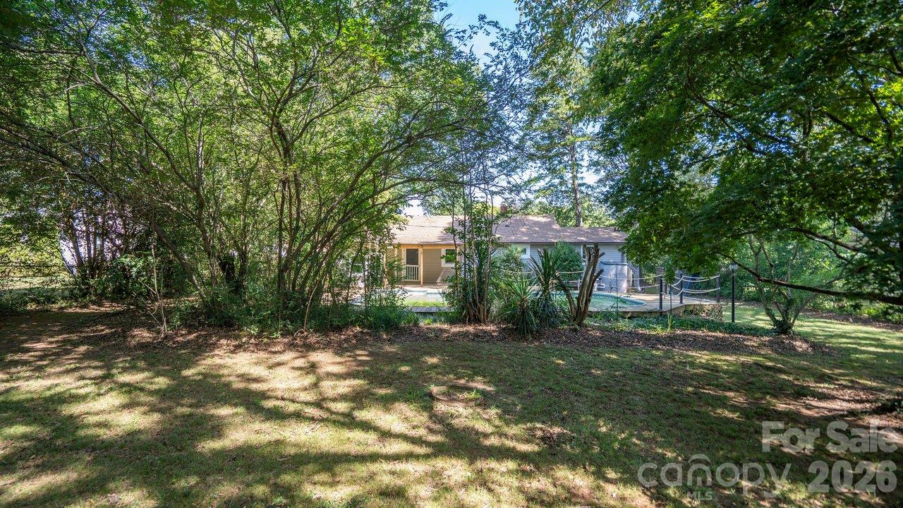 Single Family Residence at 78 Stonecrest Circle, Concord, photo 32 of 38