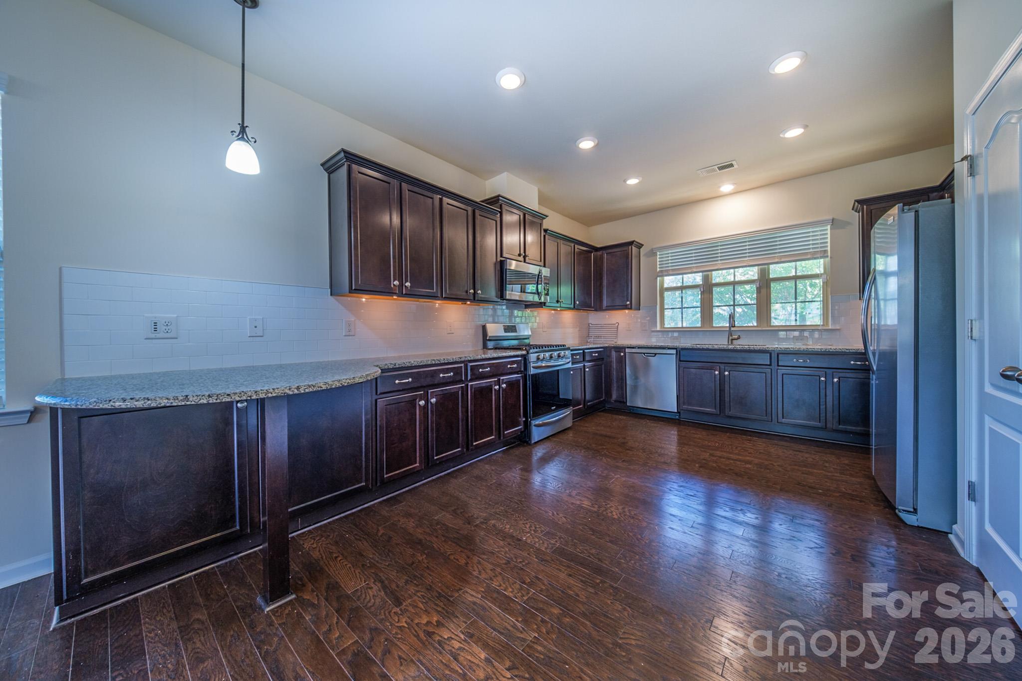 Single Family Residence at 2004 Hudson Mill Drive, Waxhaw, photo 9 of 35