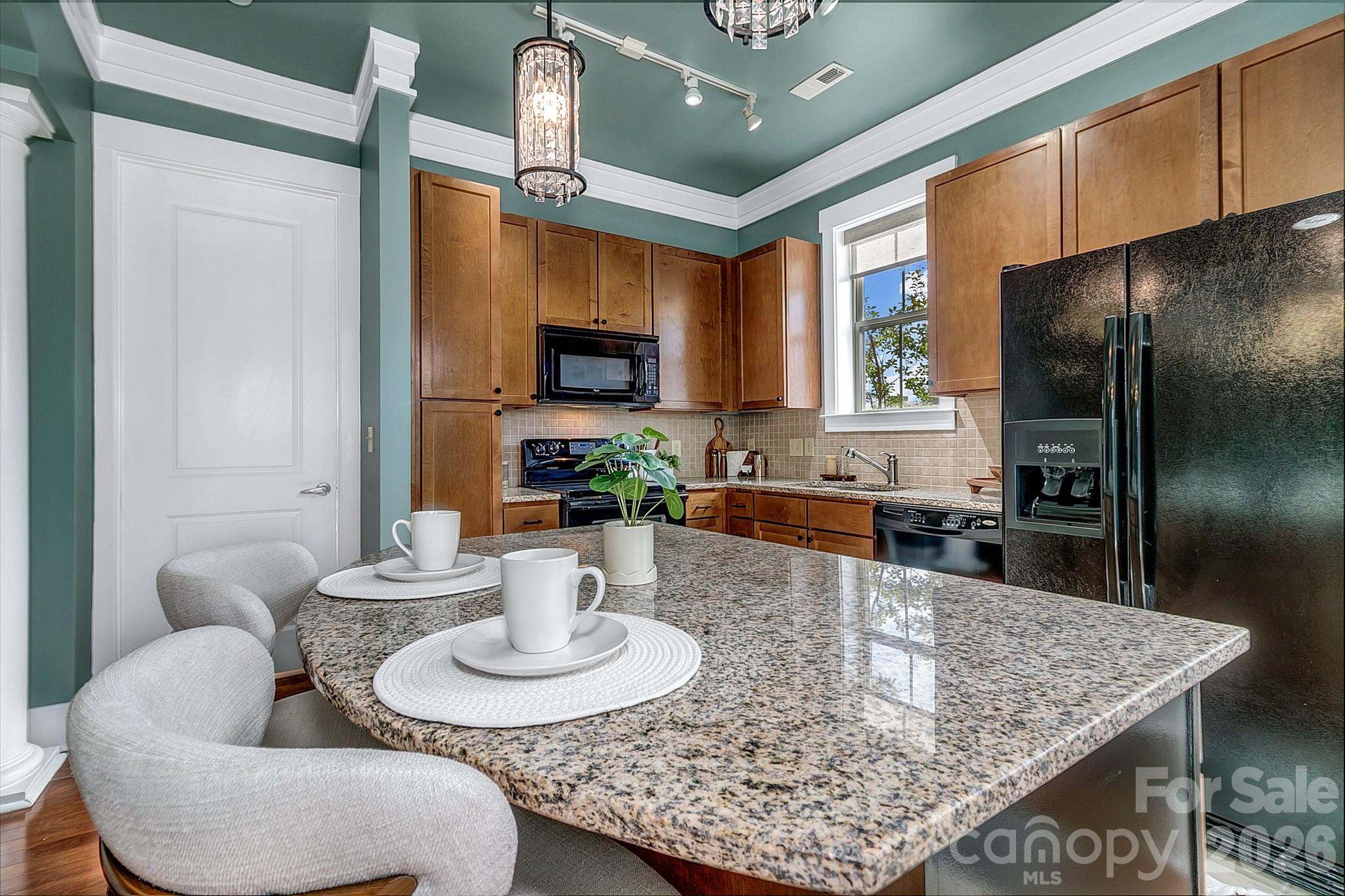 Condominium at 42 Schenck Parkway, Asheville, photo 7 of 41