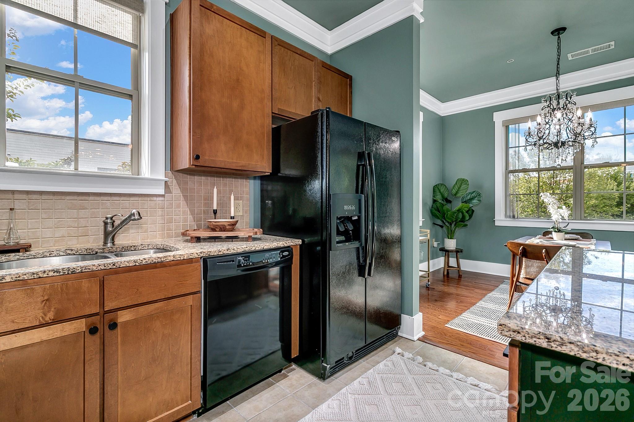 Condominium at 42 Schenck Parkway, Asheville, photo 9 of 41