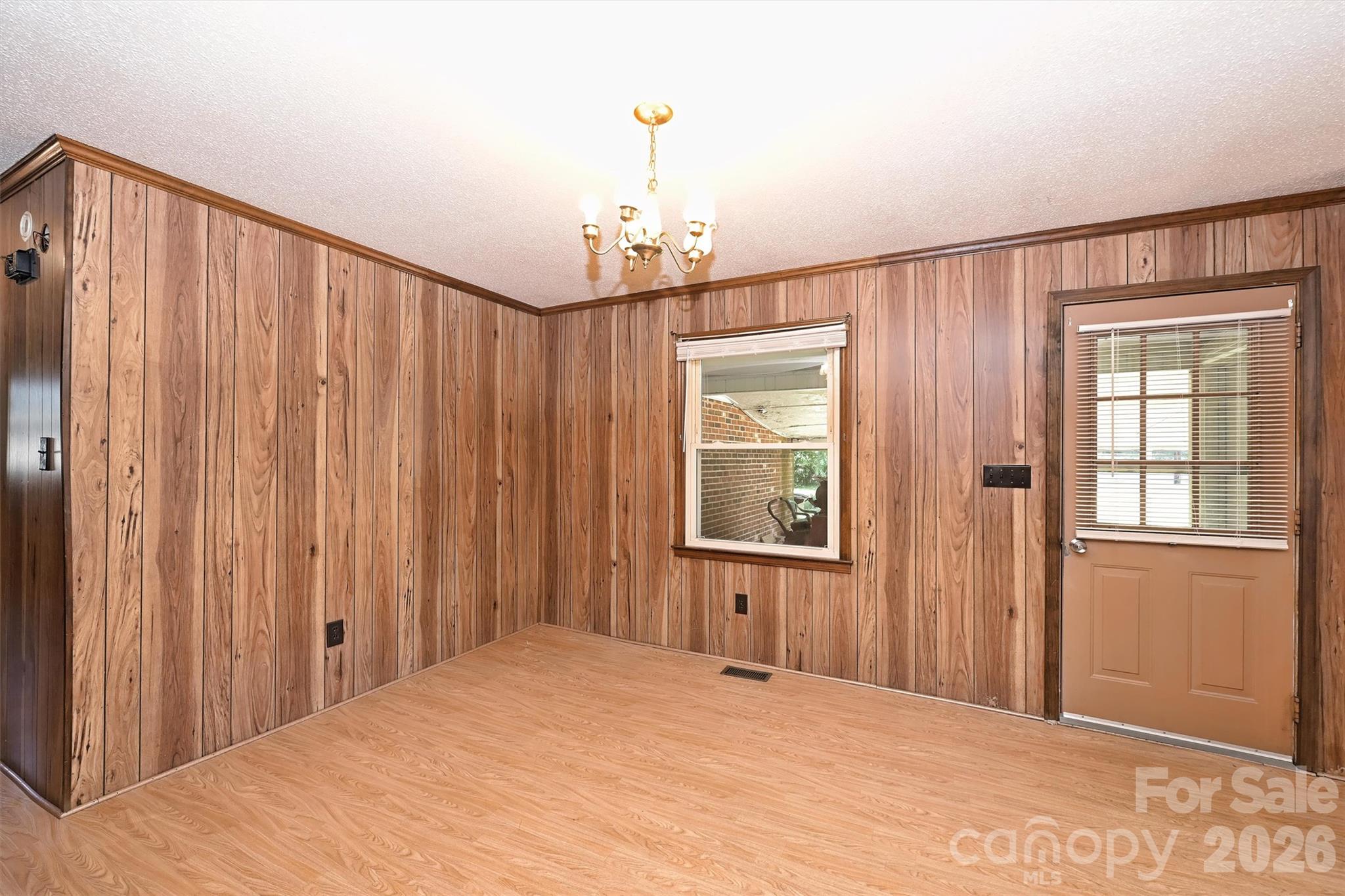 Single Family Residence at 535 S Little Texas Road, Kannapolis, photo 12 of 16