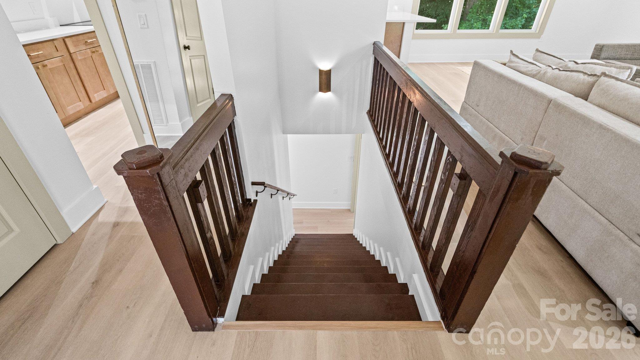 Single Family Residence at 32 Bowen Drive, Belmont, photo 6 of 48