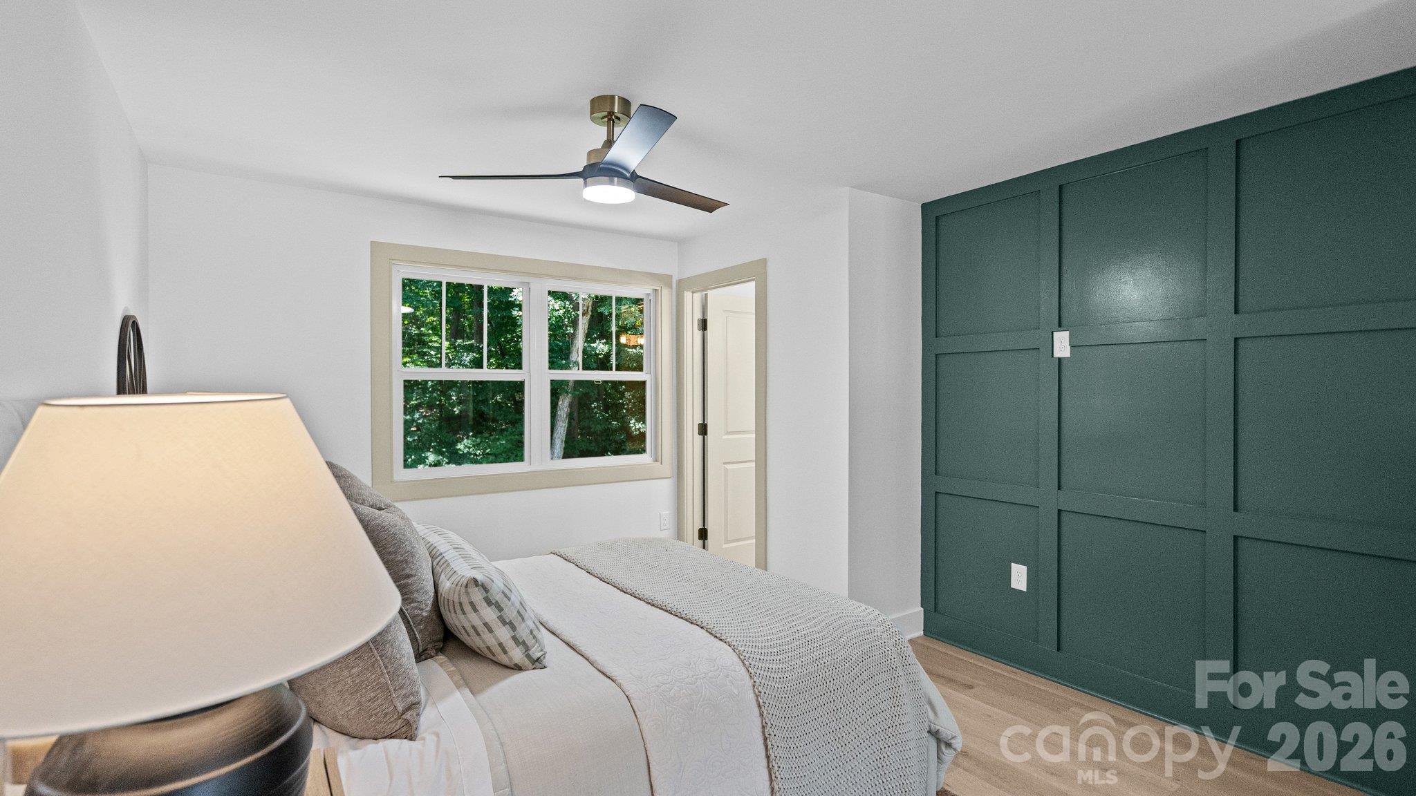 Single Family Residence at 32 Bowen Drive, Belmont, photo 22 of 48
