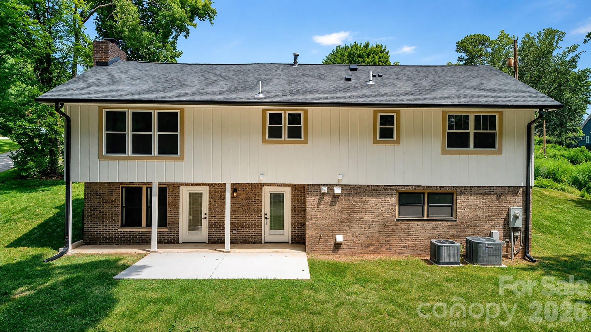 Single Family Residence at 32 Bowen Drive, Belmont, photo 41 of 48