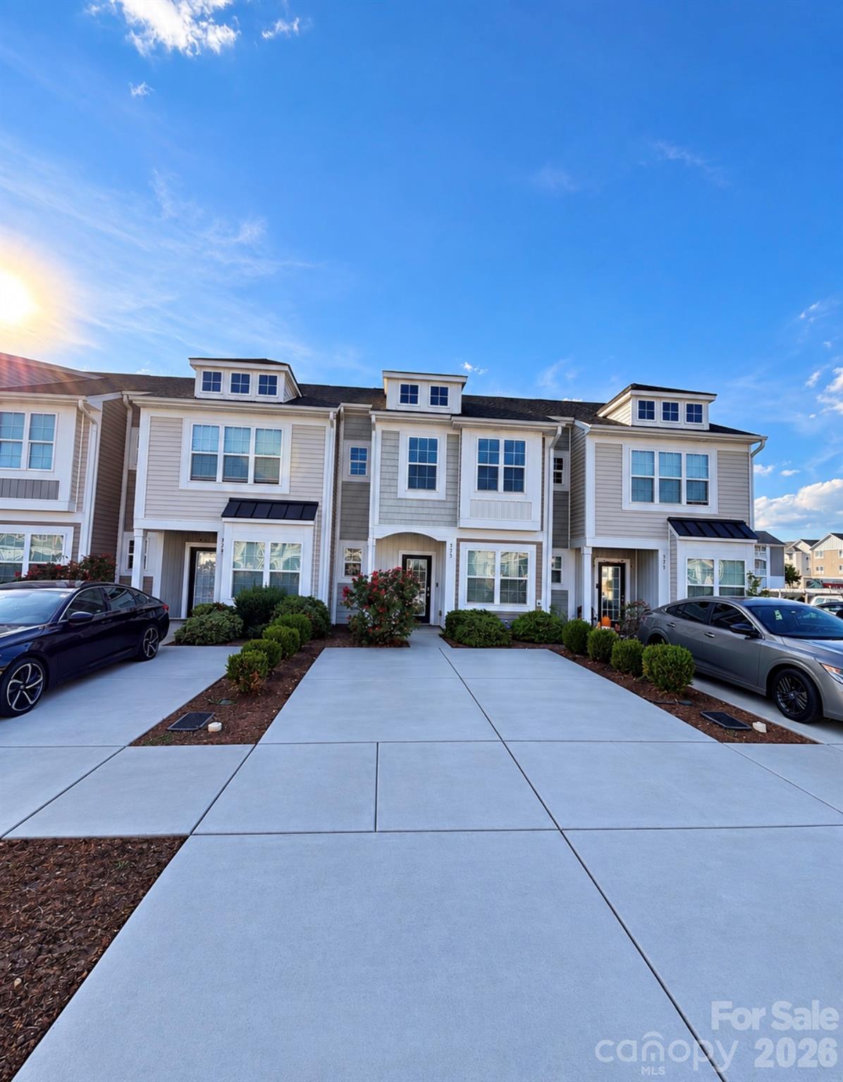 375 Halton Crossing Drive SW