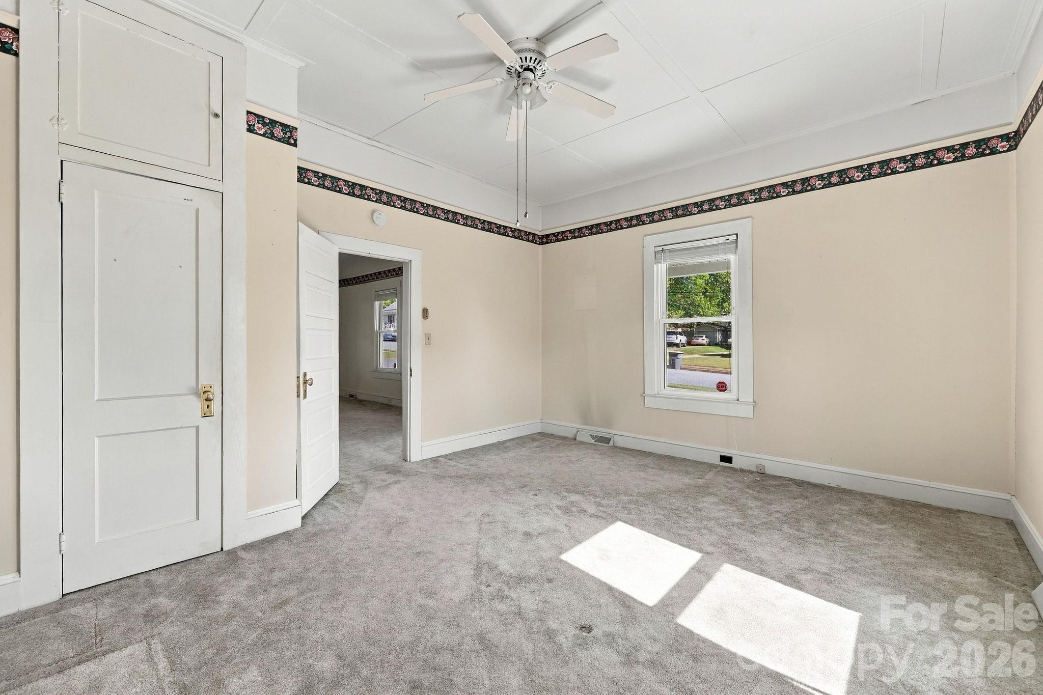 Single Family Residence at 609 Poplar Avenue, Kannapolis, photo 10 of 44