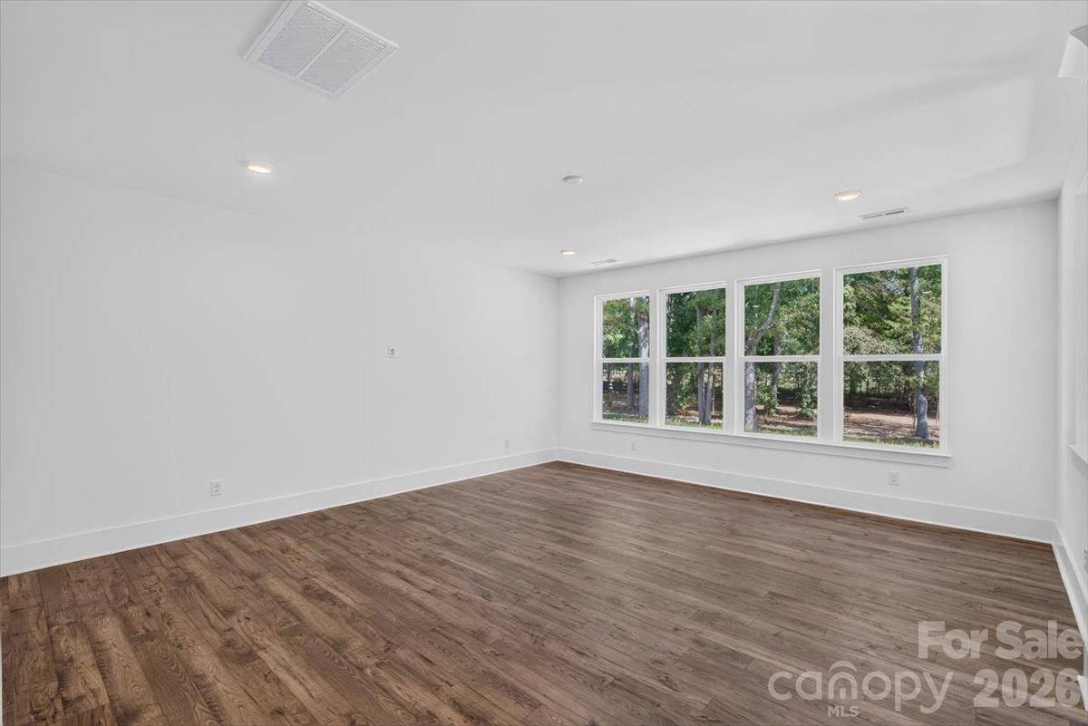 Single Family Residence at 4927 Potter Road, Matthews, photo 5 of 48