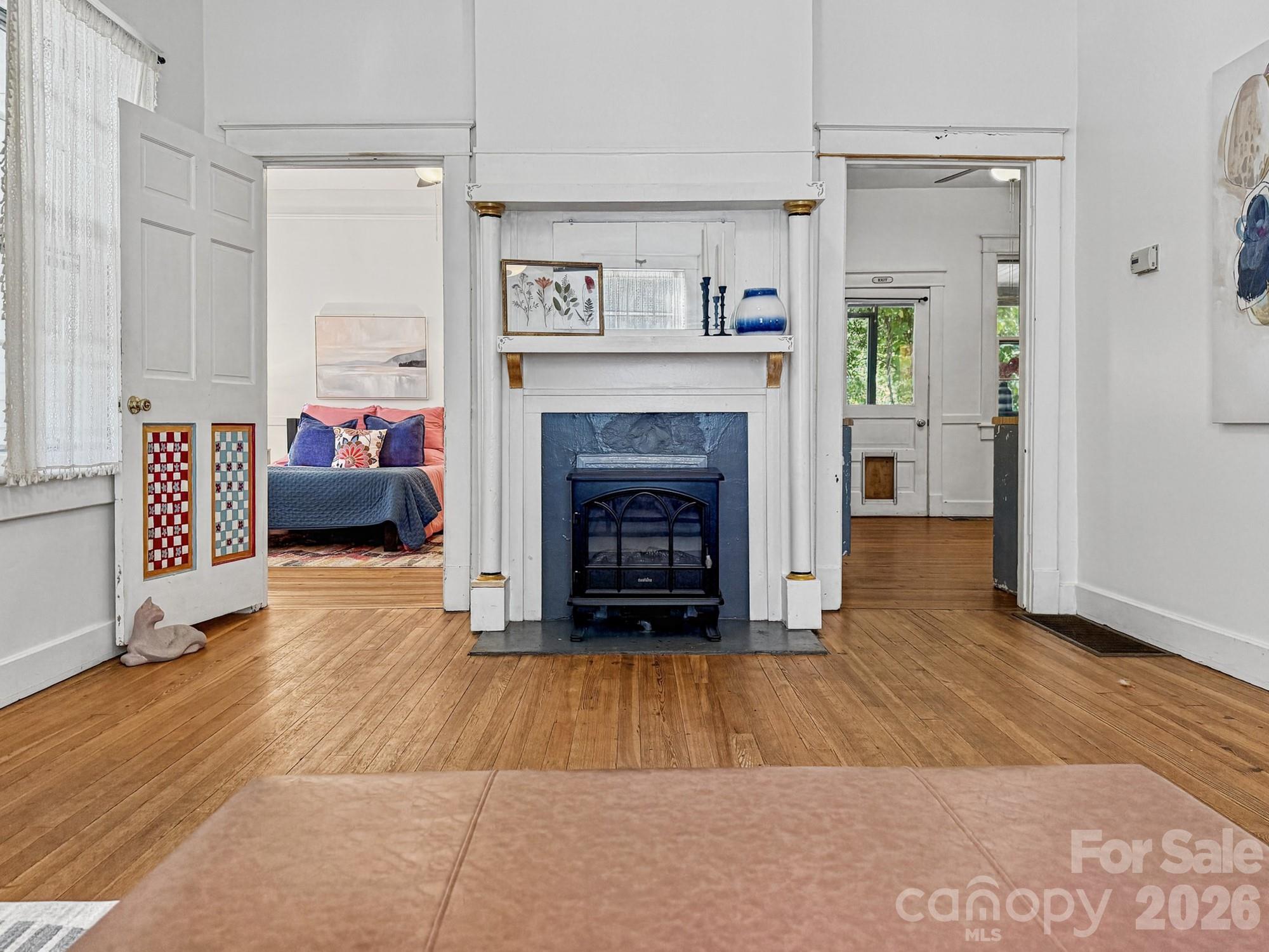 Single Family Residence at 18 Wood Avenue, Asheville, photo 9 of 39
