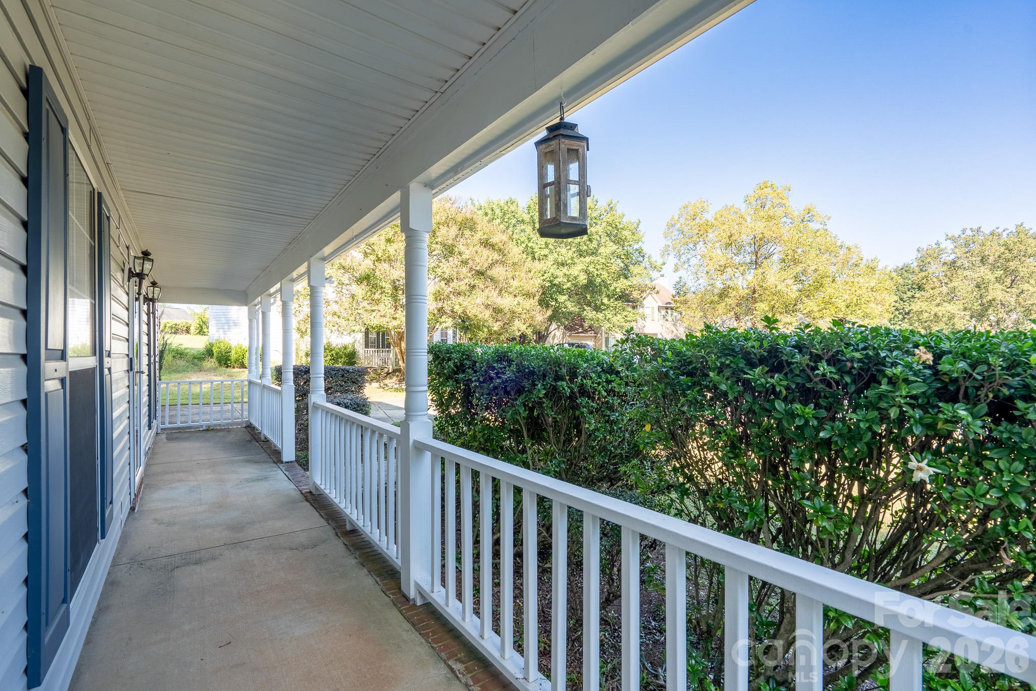 Single Family Residence at 14200 Lavender Trace Court, Charlotte, photo 5 of 35