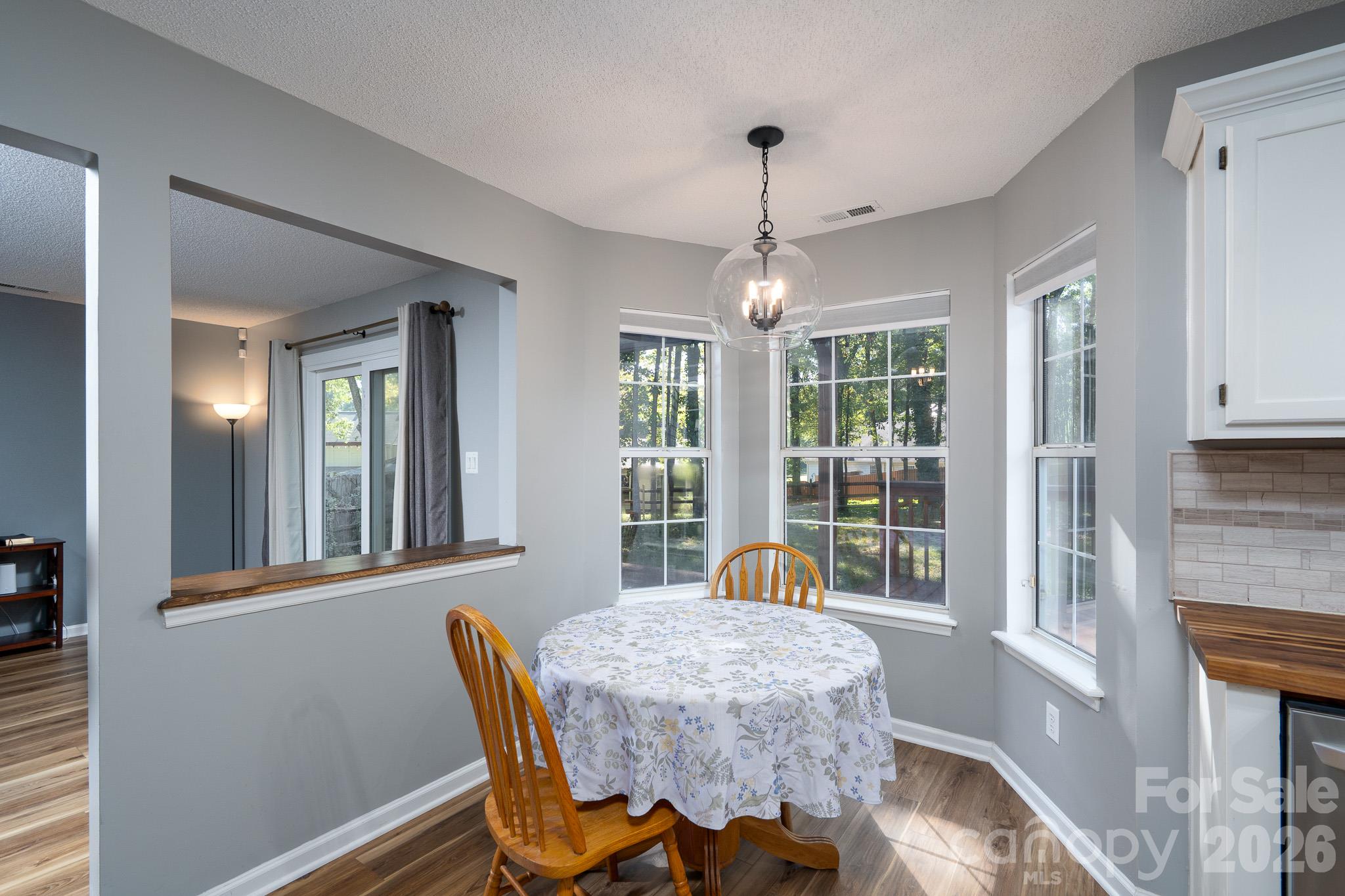 Single Family Residence at 14200 Lavender Trace Court, Charlotte, photo 10 of 35
