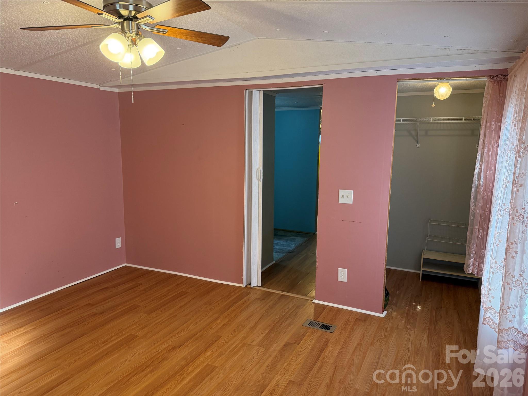 Single Family Residence at 1025 29th Street Place NE, Conover, photo 7 of 18