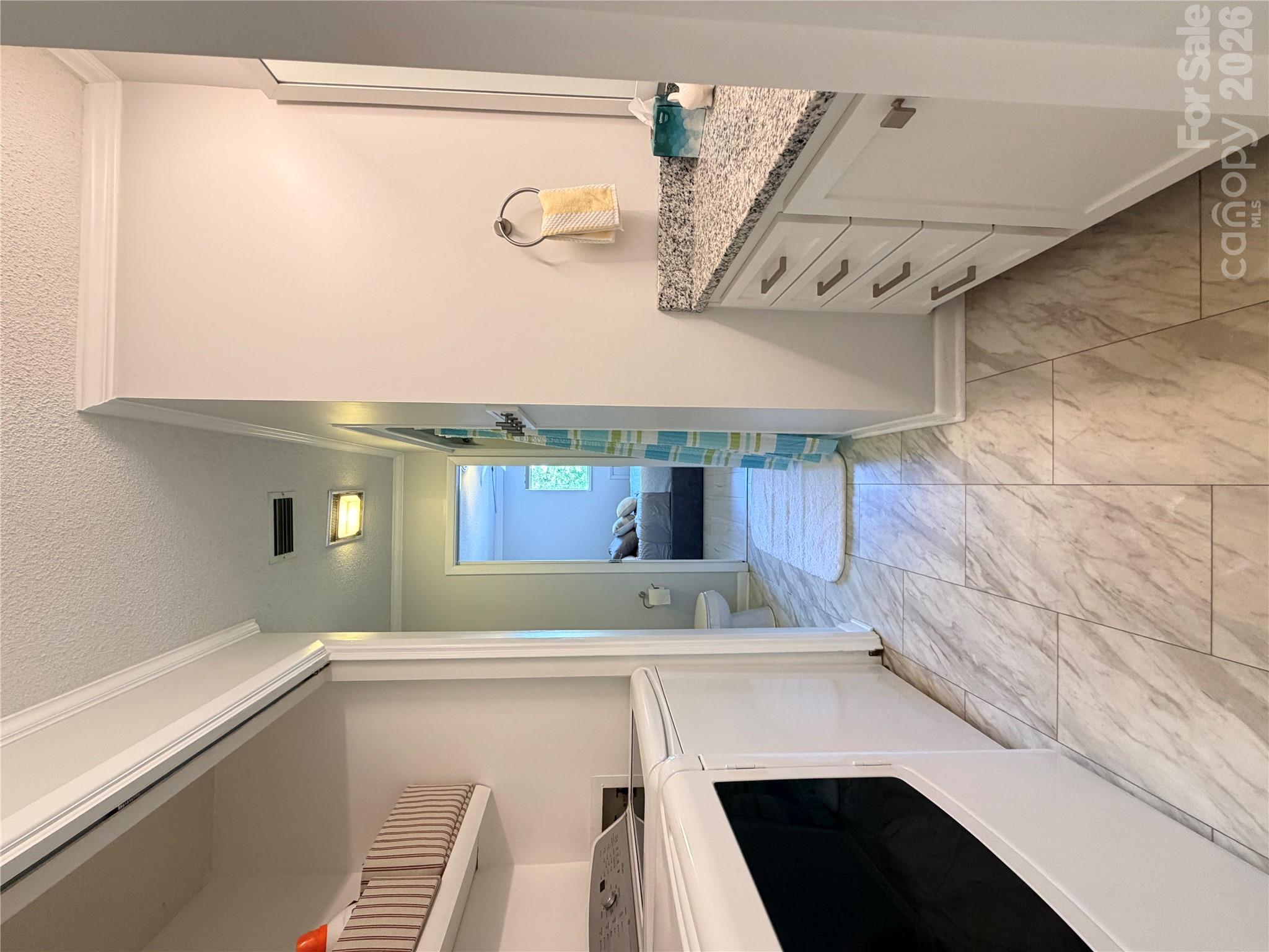 Condominium at 26 11th Avenue NE, Hickory, photo 11 of 46