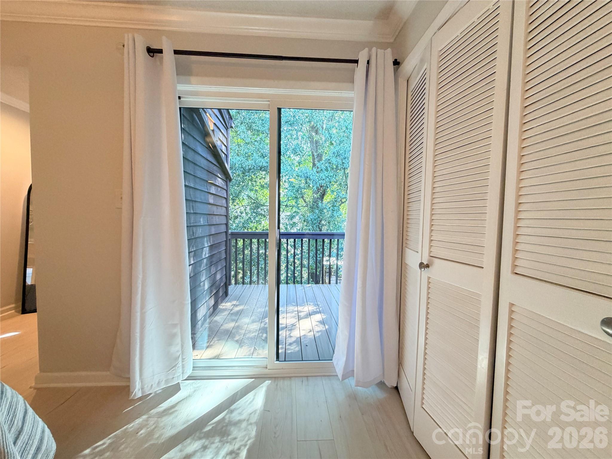 Condominium at 26 11th Avenue NE, Hickory, photo 31 of 46
