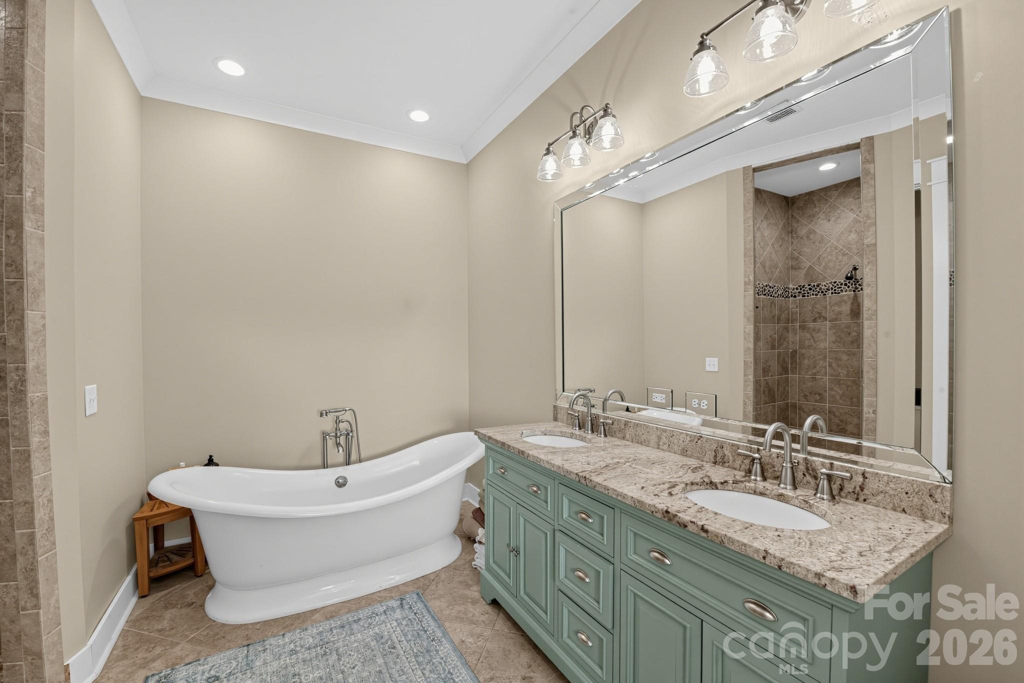 Single Family Residence at 180 Duck Cove Road, Belmont, photo 27 of 45