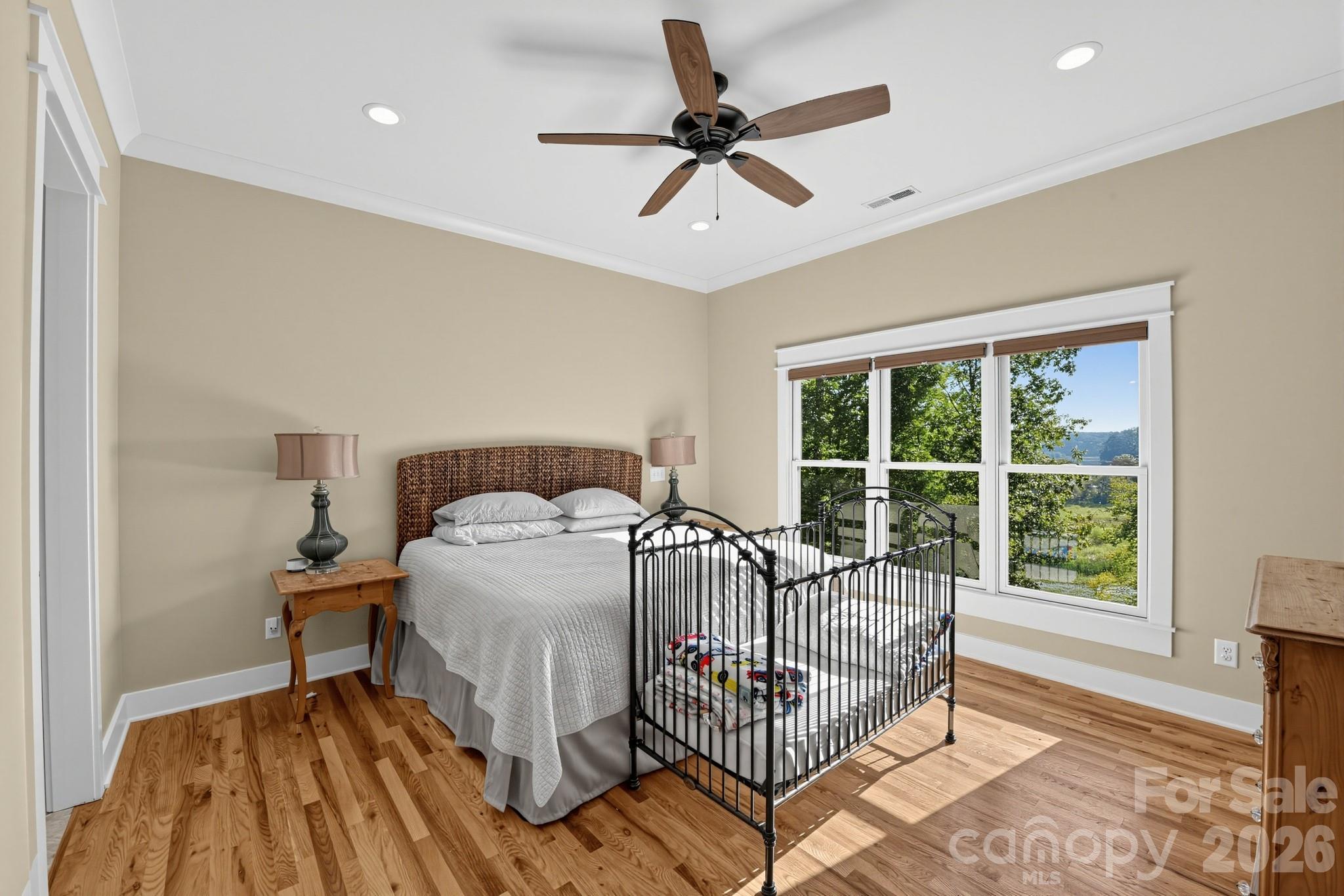 Single Family Residence at 180 Duck Cove Road, Belmont, photo 31 of 45