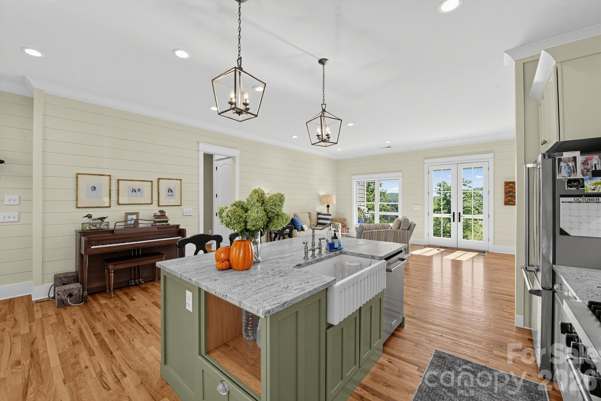 Single Family Residence at 180 Duck Cove Road, Belmont, photo 8 of 45