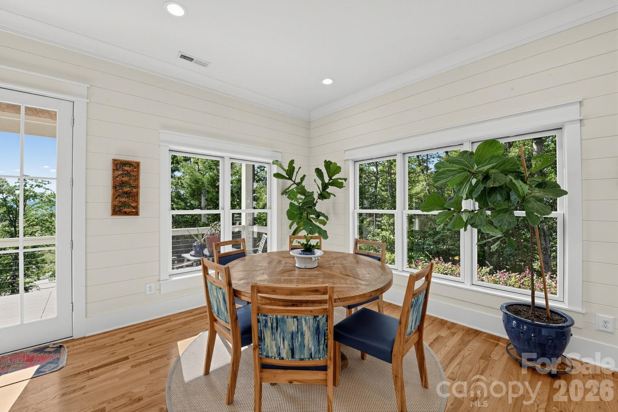 Single Family Residence at 180 Duck Cove Road, Belmont, photo 16 of 45