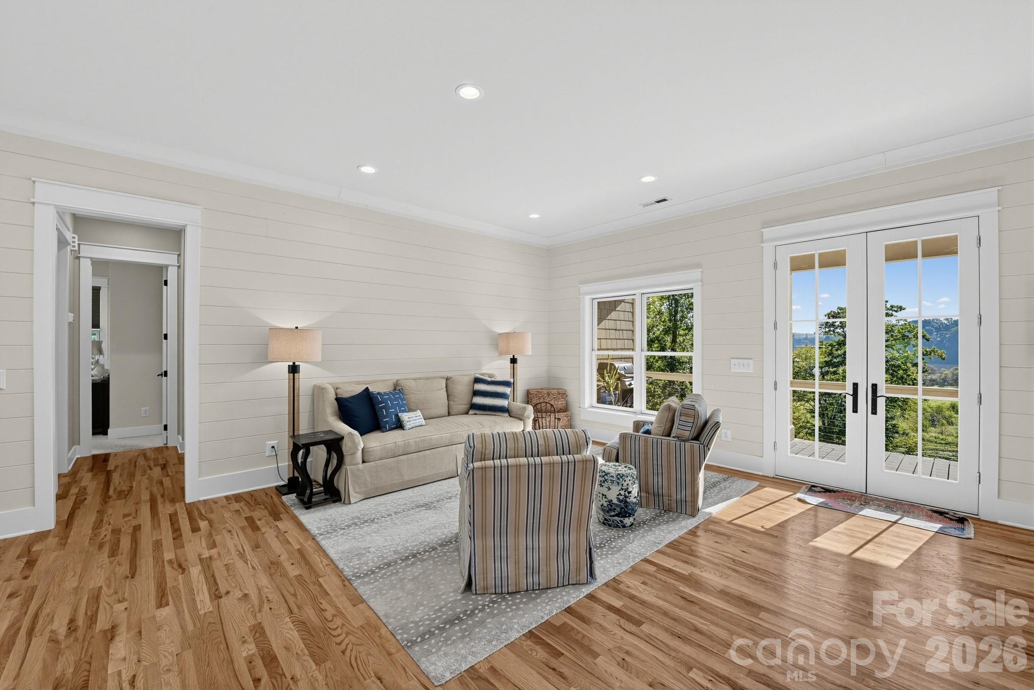Single Family Residence at 180 Duck Cove Road, Belmont, photo 14 of 45