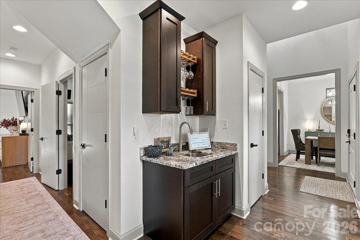 Single Family Residence at 330 Woodland Glen Road, Clover, photo 18 of 48