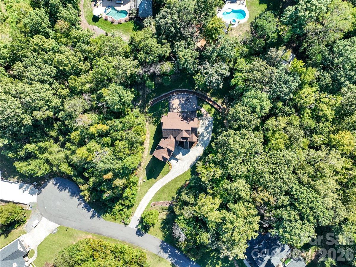 Single Family Residence at 330 Woodland Glen Road, Clover, photo 47 of 48