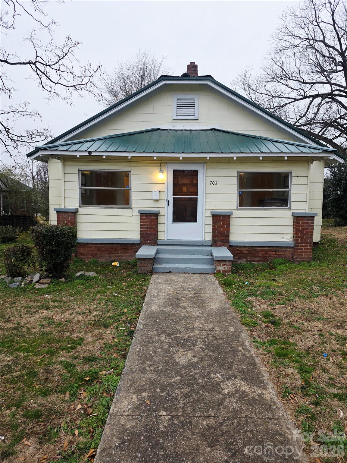 703 Buffalo Lane