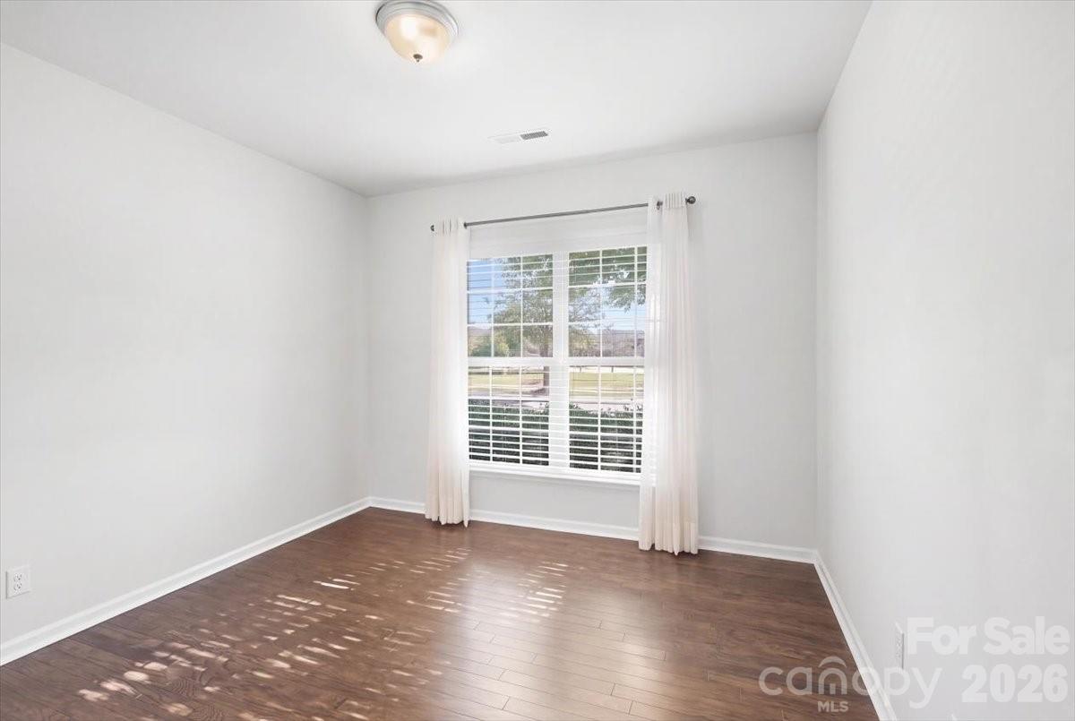 2nd bedroom - unstaged - 389 Harvest Valley Lane, Fort Mill