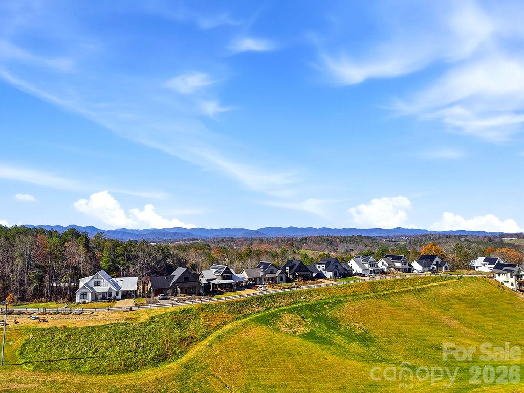 Single Family Residence at 202 Westridge Farm Road, Asheville, photo 4 of 47