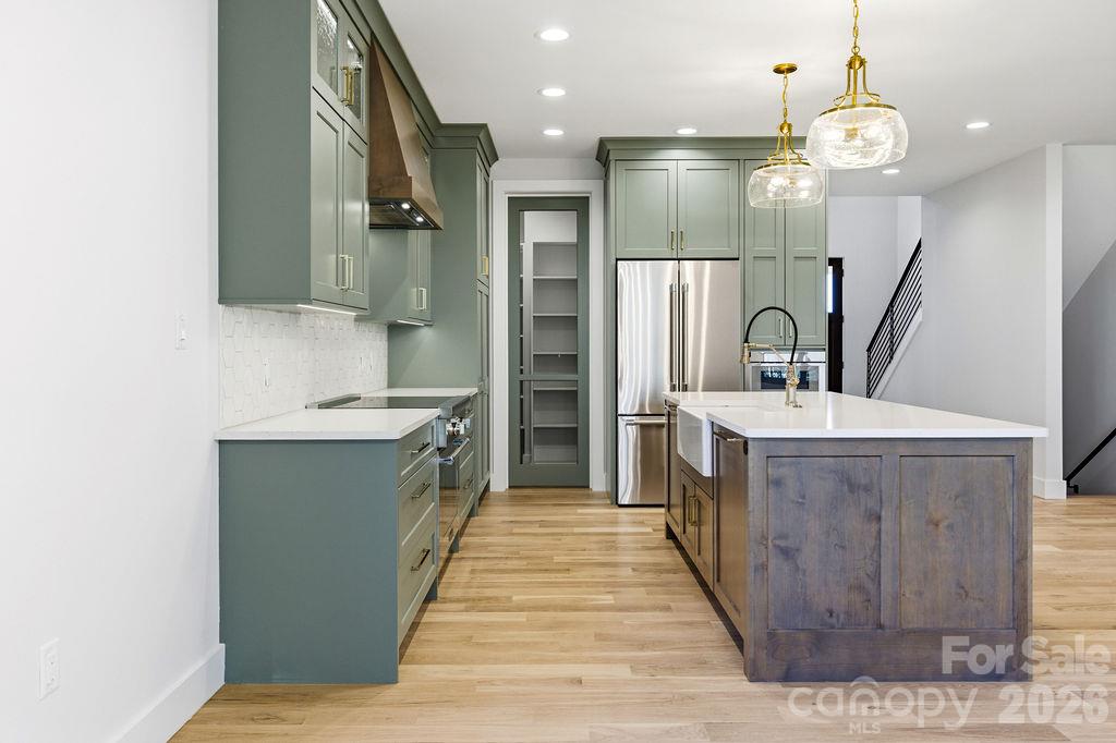 Single Family Residence at 202 Westridge Farm Road, Asheville, photo 10 of 47
