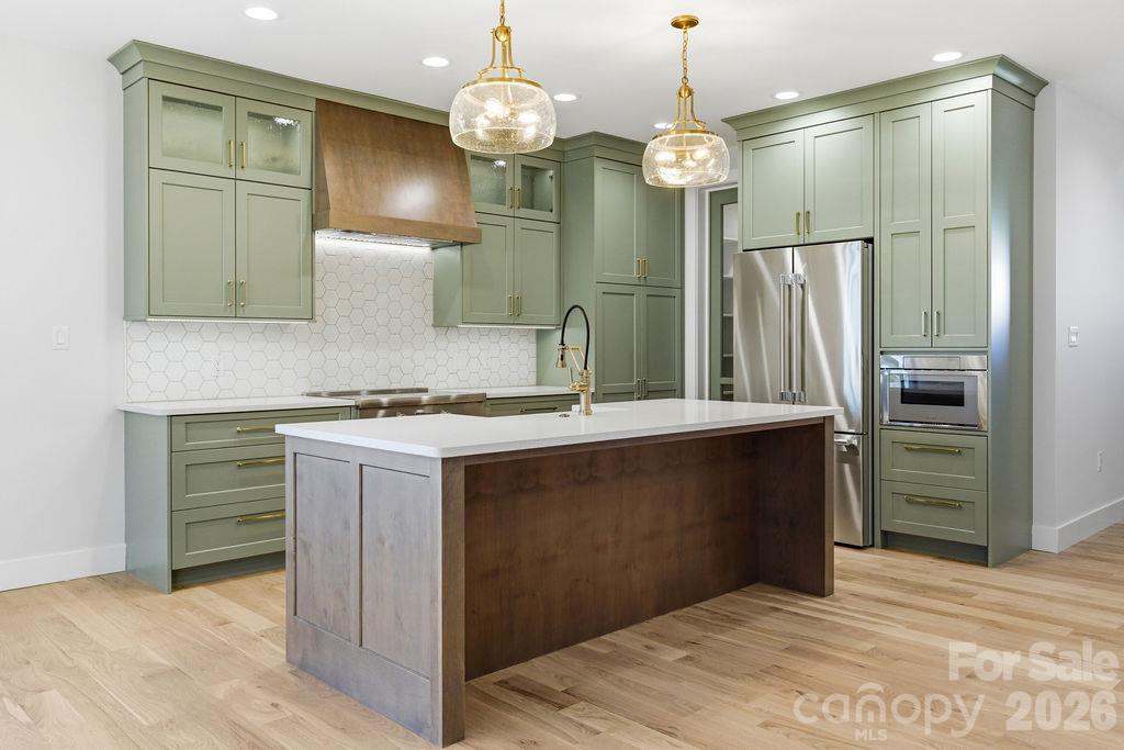 Single Family Residence at 202 Westridge Farm Road, Asheville, photo 11 of 47