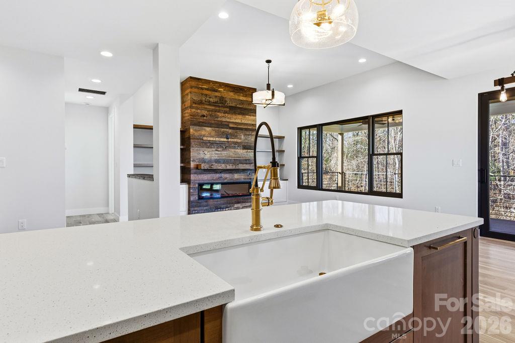 Single Family Residence at 202 Westridge Farm Road, Asheville, photo 13 of 47