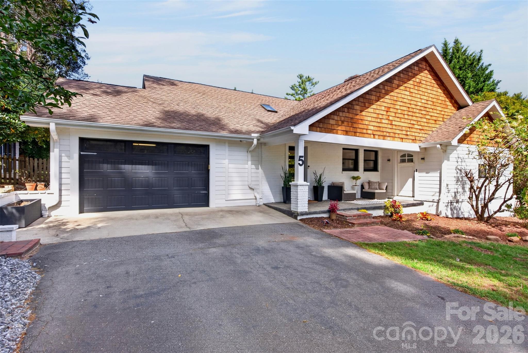 1 car garage - 5 Inglewood Road, Asheville
