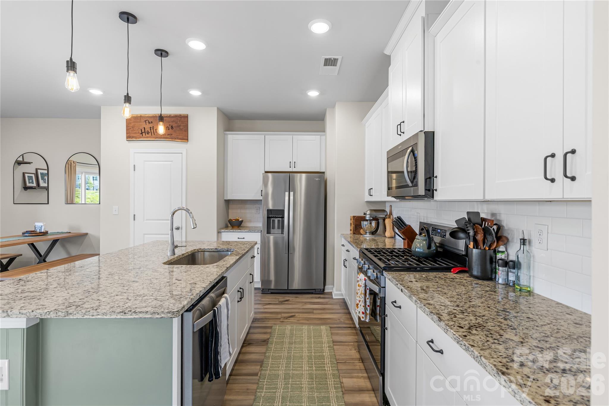 Single Family Residence at 1107 Harland Street, Charlotte, photo 6 of 24