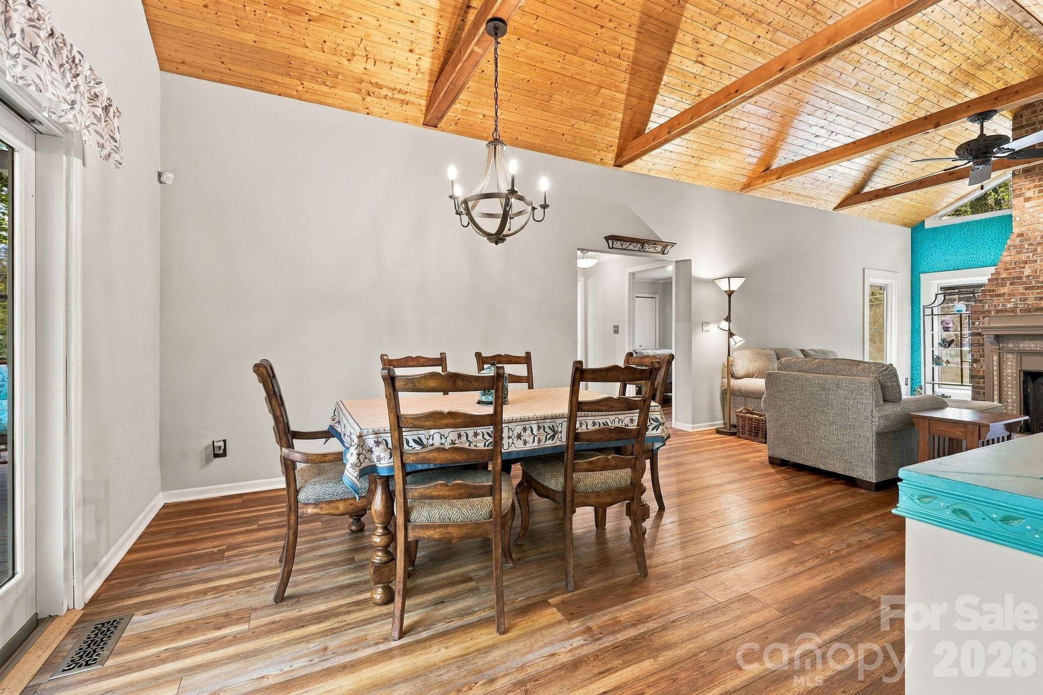 Spacious Open Living Dining Area - 14 Cambridge Drive, Candler