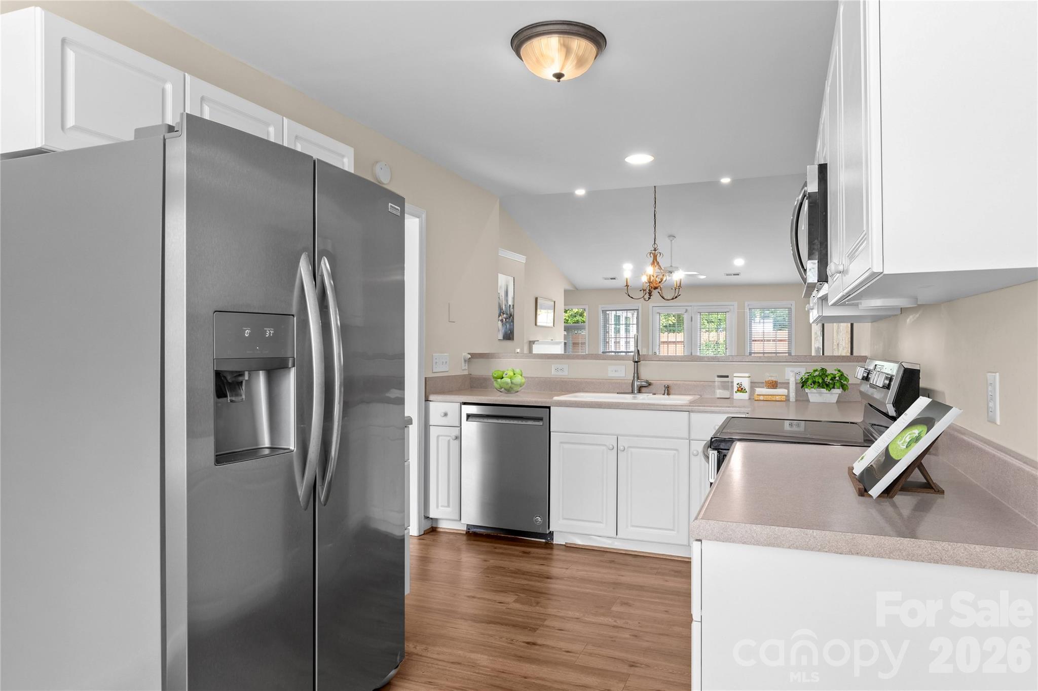 Townhouse at 106 Miller Pointe Way, Winston Salem, photo 13 of 42